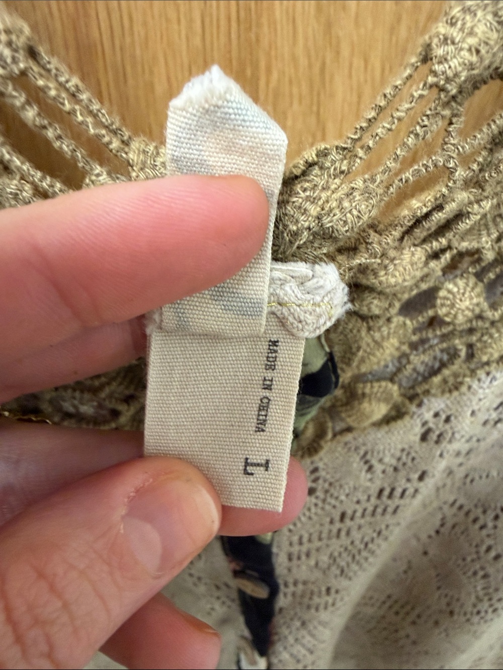 Gimmicks BKE Y2K Boho Tan Crochet Lace Button-Front Camisole with Cream Lace - Picture 3 of 9